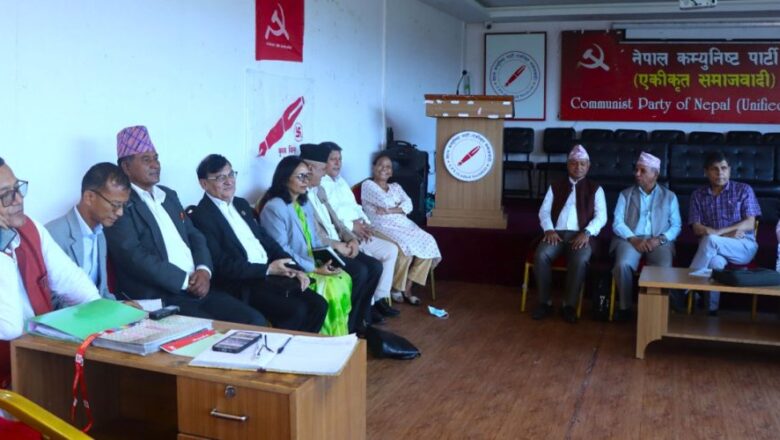 झाँक्रीलाई निष्काशन गर्नुपर्ने माग पार्टी बैठकमै उठ्यो