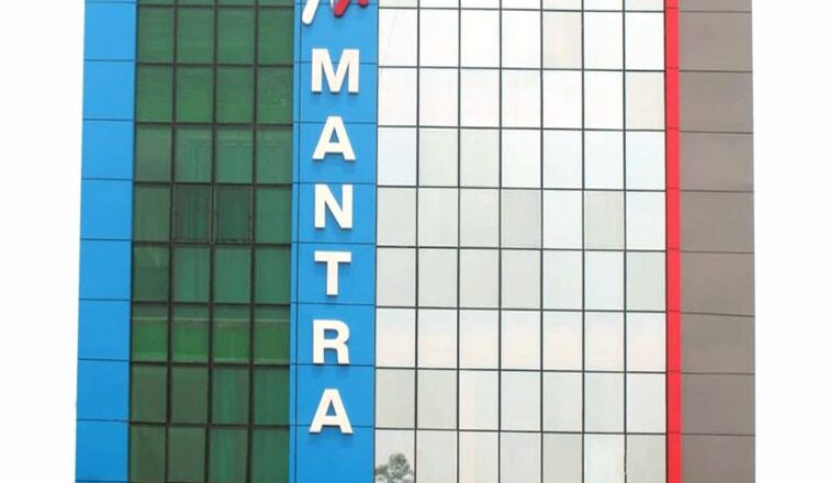 मन्त्र अस्पतालमा स्त्रीरोग विशेषज्ञदेखि बालरोग विशेषज्ञ सेवा थप