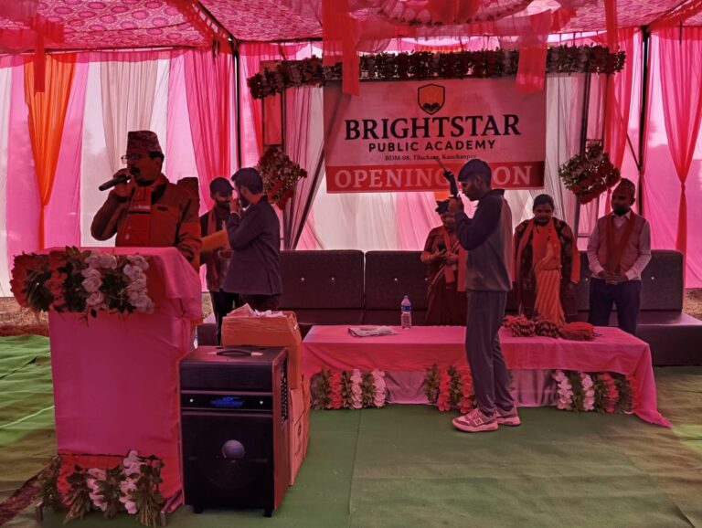 टिकटकबाट आफ्नो छवि बनाउदै समाजका विभिन्न सेवामुलक कार्यमा समेत आफ्नो सहभागिता जनाइरहेका मोडल अन्स वर्माले नयाँ सोच र अवधारणा सहित स्कुल संचालन गर्ने भएका छन