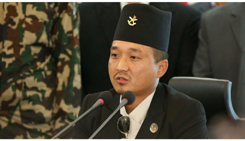 गृहमन्त्री सुधन गुरुङको राजीनामा: ‘पदभन्दा ठूलो नैतिकता’ भन्दै विवादबीच पद त्याग